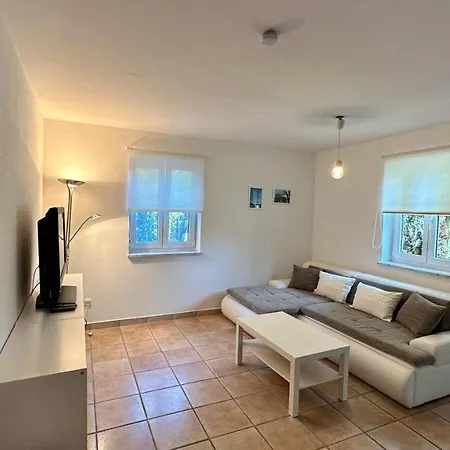 In Oberschondorf Mit Terasse Apartament